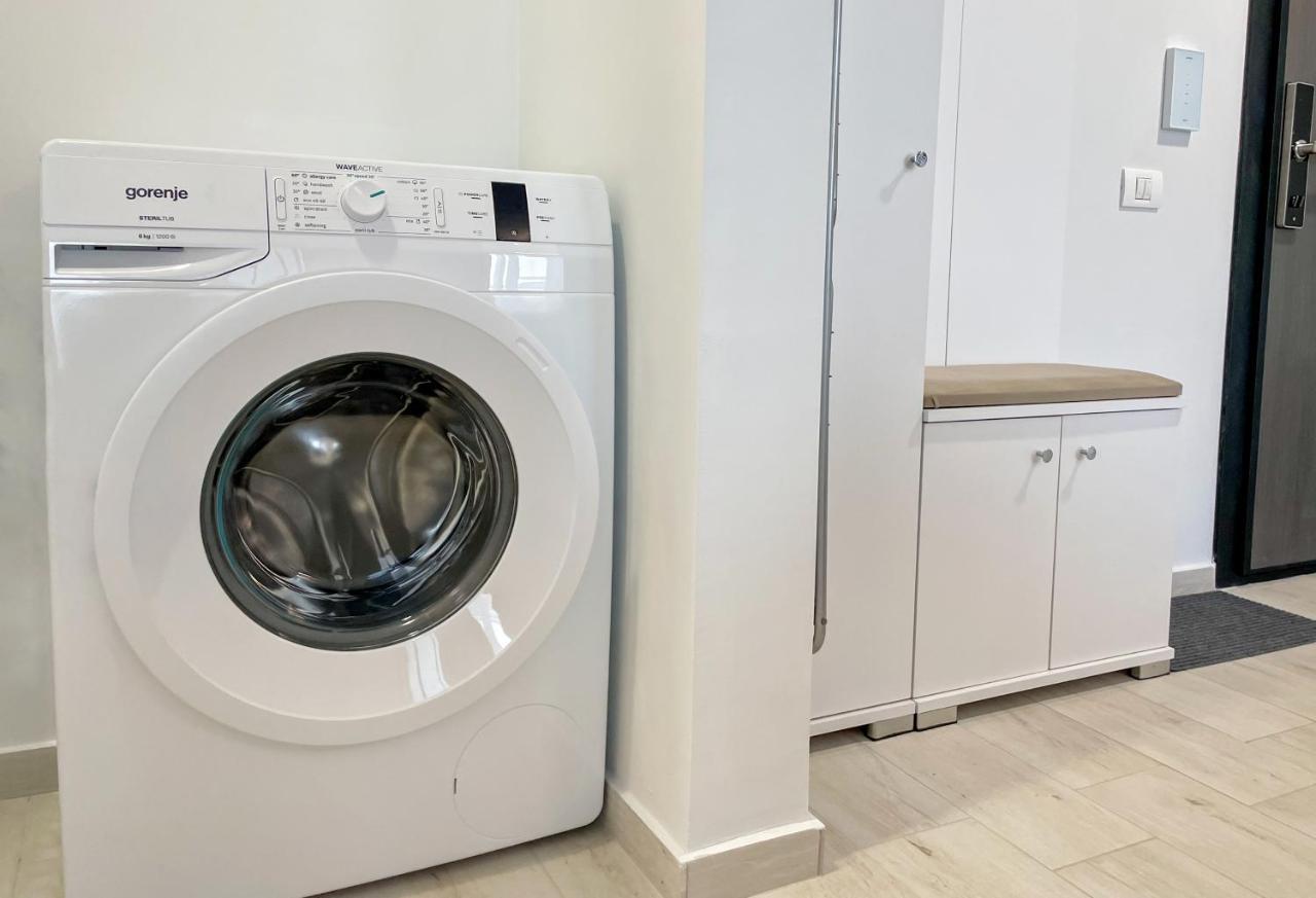 Astoria Rose Apartment Navodari Bagian luar foto